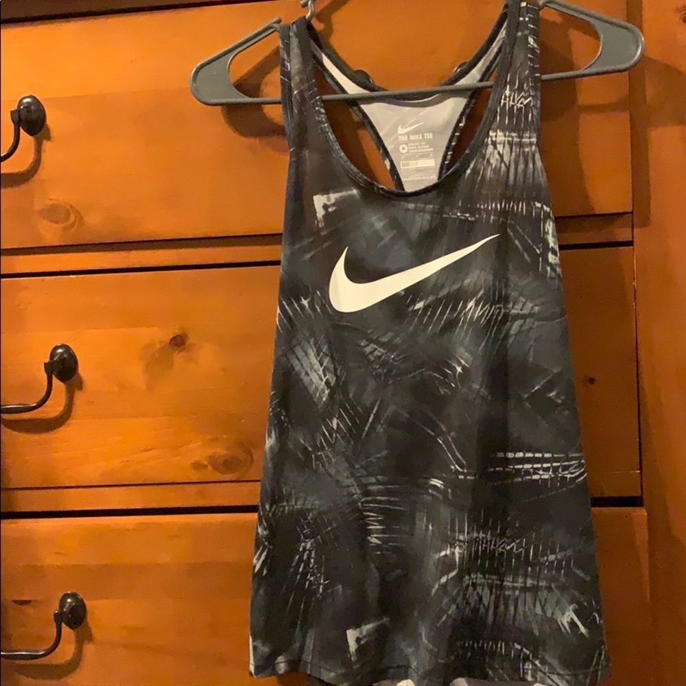 Nike Razorback Tee